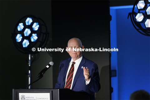 NIC Executive Director Dan Duncan talks with attendees at the Nebraska Innovation Campus celebration