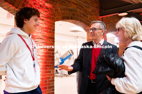 University of Nebraska-Lincoln chancellor Ronnie Green, center, speaks to new students for Admitted 