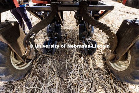 Flex-Ro, which first entered fields in 2019 to measure crop traits, can be controlled remotely and o