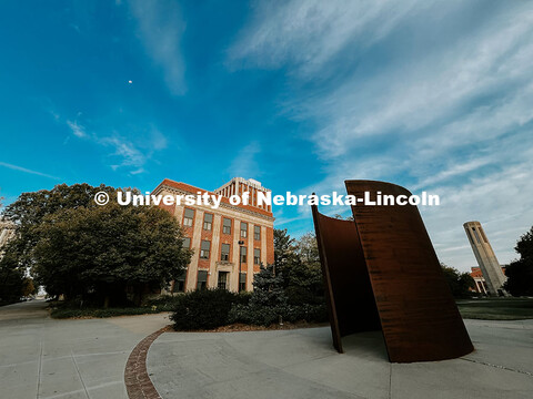 Greepoint sculpture near Burnett Hall. Fall photos on City Campus. July 1, 2024. Taylor DeMaro / Uni