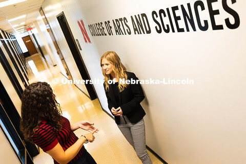 Stephanie Cerrato-Rodriguez speaks with Rose Zaske, a junior studying advertising and public relatio
