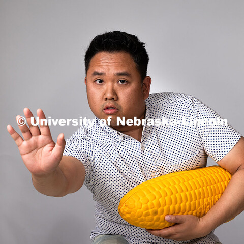 Studio portrait of Donny Bui, Academic Success Coach for the Center for Academic Success and Transit