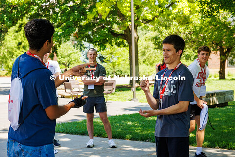 One NSE group plays a game of “Rock, Paper, Scissors” in-between sessions. New Student Enrollmen