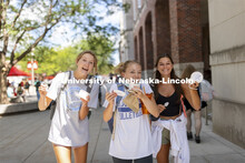 Students lined up at the Inaugural Soph S’more Social outside of the Nebraska Union. A special Dai