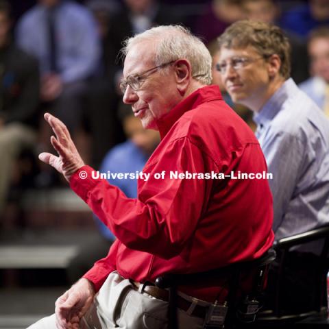 UNL alumnus Warren Buffett talks with Microsoft Corp. founder Bill Gates outside the Lied Center for Performing Arts on Sept. 30. Buffett, the CEO of Berkshire Hathaway, and Gates opened their afternoon visit at UNL with a 90-minute, unscripted question and answer forum with 92 students from the College of Business Administration. The billionaire-duo also visited with university officials and Gates outlined his vision of future technology to students, faculty and administration officials during a lecture at the Kauffman Center. 050930, Photo by Erik Stenbakken Photography.

Shot for University of Nebraska, Lincoln; exclusive to UNL.