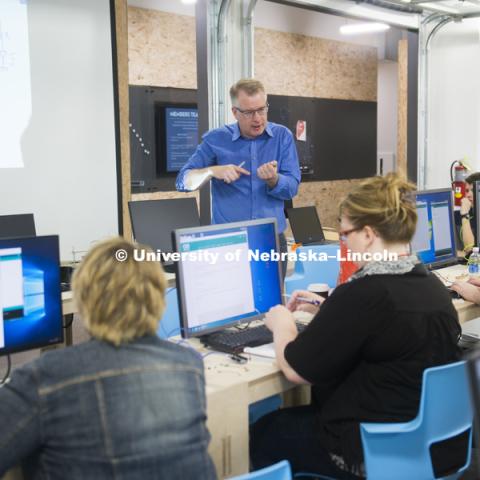 A workshop at the Makerspace on Nebraska Innovation Campus was helld in the Nebraska Innovation Studio on April 17, 2017. Photo by Greg Nathan, University Communication Photography.