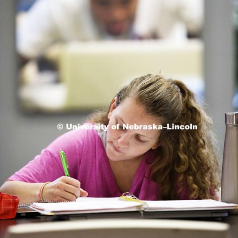 Maria Kohel from Lincoln studies in the Nebraska Union for a macroeconomics test. City campus photos. October 5, 2018. Photo by Craig Chandler / University Communication.