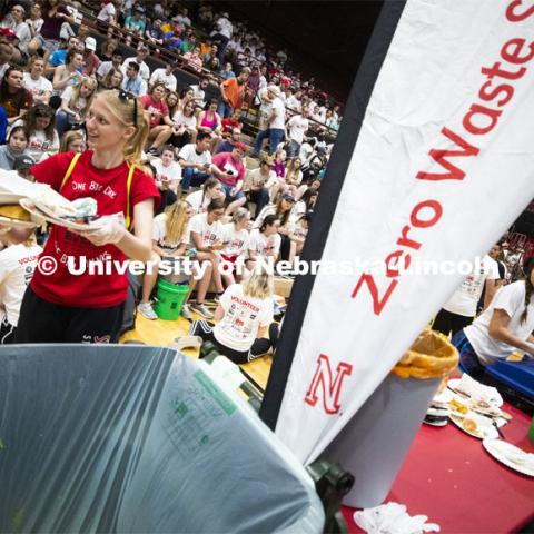 Kayla New and other sort recyclables at one of the Zero Waste Stations set up for the Big Event. More than 2,500 University of Nebraska–Lincoln students, faculty and staff volunteered for the Big Event on April 6, completing service projects across the community. Now in its 13th year at Nebraska, the Big Event has grown to be the university's single largest student-run community service project. April 6, 2019. Photo by Craig Chandler / University Communication.