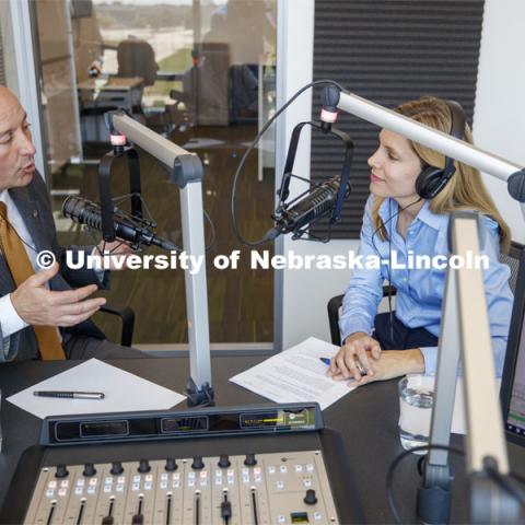 Yeutter Institute director Jill O’Donnell inteviews Nebraska Governor Pete Ricketts for the Institute's initial podcast on trade.  August 6, 2019. Photo by Craig Chandler / University Communication