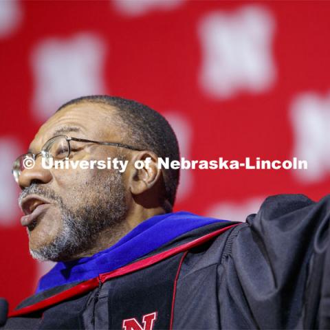 Kwame Dawes give the commencement address. December Undergraduate commencement at Pinnacle Bank Arena. December 21, 2019. Photo by Craig Chandler / University Communication.