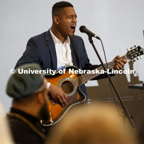 Ramarro Lamar gives a musical performance as part of the MLK Brunch featuring Ruby Bridges. This year’s program featured a special keynote address by American civil rights activist Ruby Bridges and the awarding of the annual Chancellor’s “Fulfilling the Dream” Award to Nebraska Law professor and interim dean Anna Shavers. January 22, 2020. Photo by Craig Chandler / University Communication.