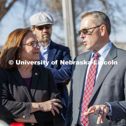 UNL Chancellor Ronnie Green describes the growth in the College of Engineering College to Senator Deb Fischer during her tour Friday. March 6, 2020. Photo by Craig Chandler / University Communication.