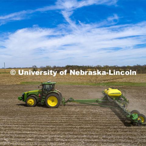 Cody Behrends of Cortland, NE, plants corn east of Panama, NE, Monday afternoon. April 27, 2020. Photo by Craig Chandler / University Communication.