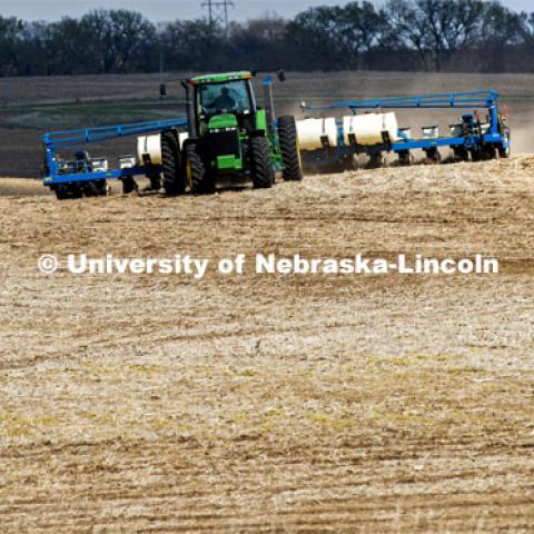 Spring Planting. April 29, 2020. Photo by Craig Chandler / University Communication.