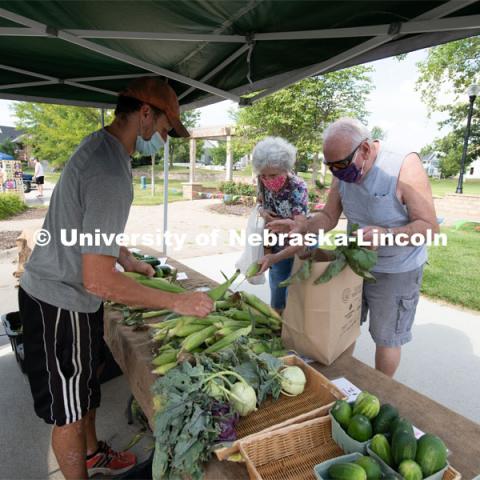 Vendors selling their produce at the Fallbrook Farmers Market in northwest Lincoln, Nebraska. July 23, 2020. Photo by Gregory Nathan / University Communication.