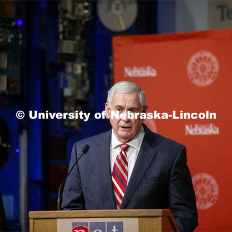 Robert Hinson, USAF, Lt. Gen (Ret) speaks at the press conference announcing that the University of Nebraska’s National Strategic Research Institute has been awarded a new five-year, $92 million contract through U.S. Strategic Command. The grant allows the institute to continue research into national security and defense. September 15, 2020. Photo by Craig Chandler / University Communication.