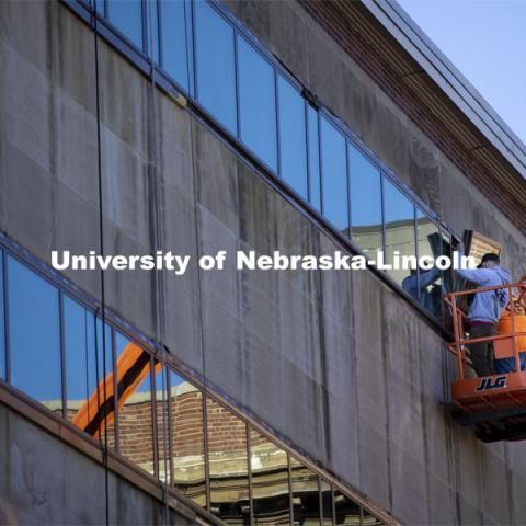 New windows being installed in Canfield Hall. December 7, 2020. Photo by Craig Chandler / University Communication.