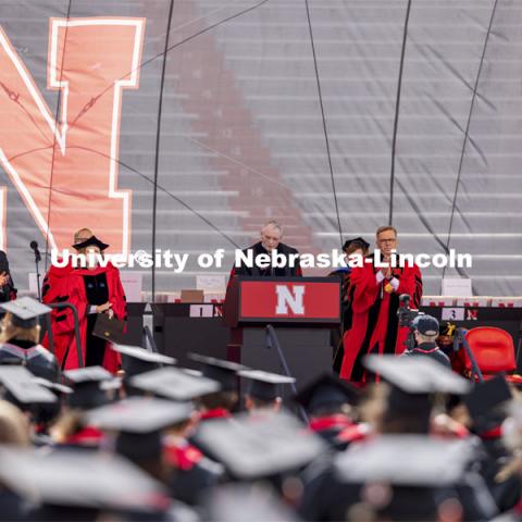 Former Husker Head Coach Tom Osborne delivers the commencement address “Begin With The End in Mind”. UNL Commencement in Memorial Stadium.  May 8, 2021. Photo by Craig Chandler / University Communication.