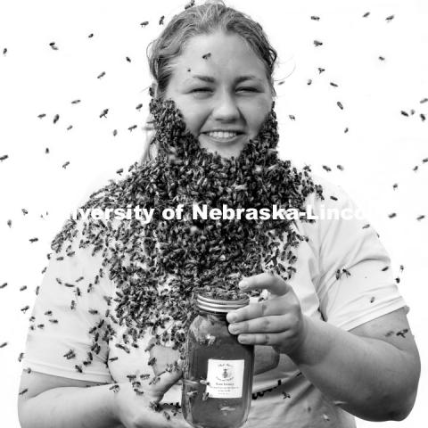 Shelby Kettle, Engler Agribusiness Entrepreneur. Shelby sports a Bee beards in Judy Wu-Smart’s UNL Bee Lab. The lab took an afternoon away from bee keeping to have some fun and create bee beards. May 11, 2021. Photo by Craig Chandler / University Communication.  