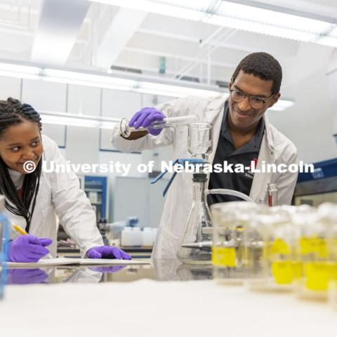 McNair scholar Seth Caines and summer research scholar Moriah Brown from Howard University work with Professor Shannon Bartlet-Hunt researching textiles as a source of microplastic fibers to Nebraska streams. June 22, 2021. Photo by Craig Chandler / University Communication.