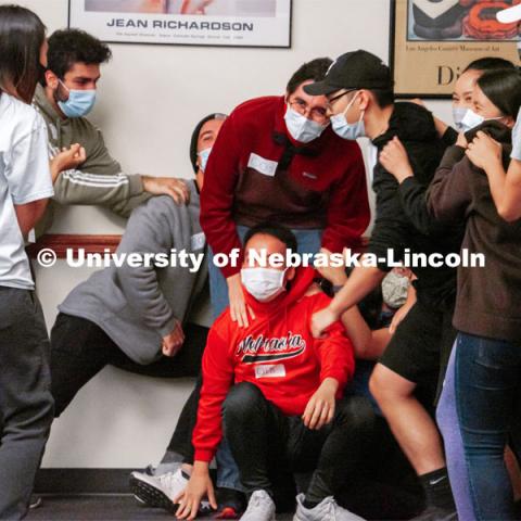 Vietnamese Student Association (Recognized Student Organization) plays their own version of Squid Games during their meeting. October 21, 2021. Photo by Jonah Tran / University Communication.