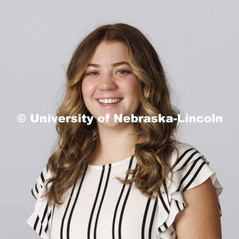 Studio portrait of Abby Waldo, ASEM New Student Enrollment Orientation Leaders. December 10, 2021. Photo by Craig Chandler / University Communication.