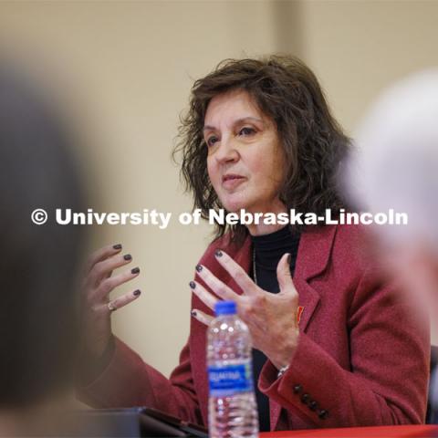 Sharon Kuska, Interim Dean of the College of Architecture, talks with the group. Chancellor’s group discussing N2025. March 10, 2022. Photo by Craig Chandler / University Communication.