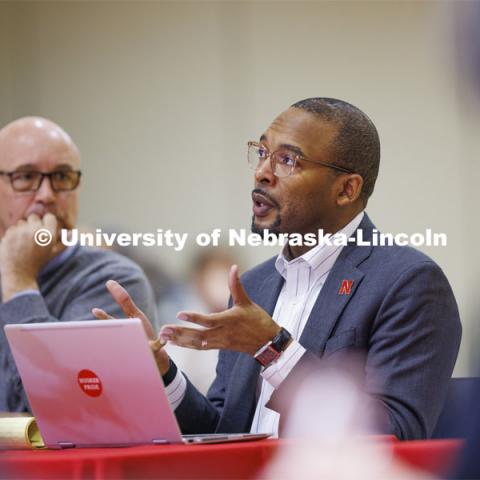 Marco Barker, Vice Chancellor for Diversity and Inclusion, talks with the group. Chancellor’s group discussing N2025. March 10, 2022. Photo by Craig Chandler / University Communication.
