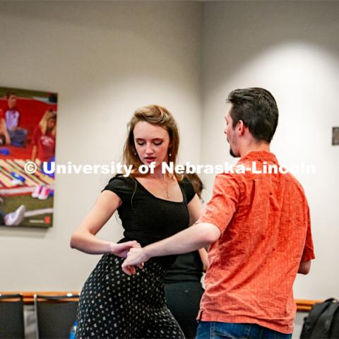 Students explore the Latin and Desi culture by learning salsa and Bollywood dance workshop in the Gaughn Center taught by members of the UNL ballroom company. April 6, 2022. Photo by Jonah Tran / University Communication.