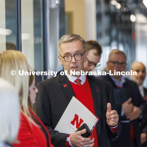 Chancellor Ronnie Green talks about the engineering college while on their tour. Board of Regents tour of UNL. College of Engineering. April 7, 2022. Photo by Craig Chandler / University Communication.