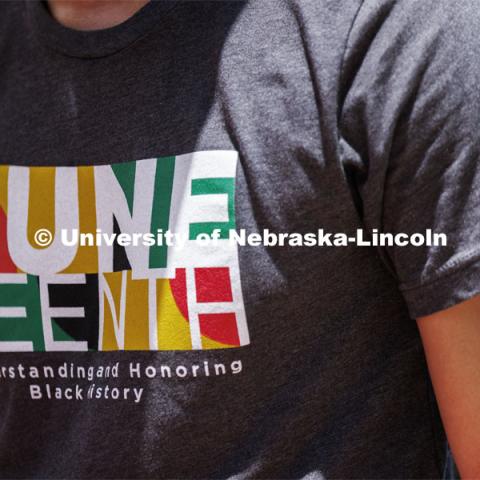 Juneteenth, the federal holiday that commemorates the emancipation of enslaved Black Americans, is celebrated in an event starting at noon on the Nebraska Union Plaza. June 20, 2022. Photo by Craig Chandler / University Communication.