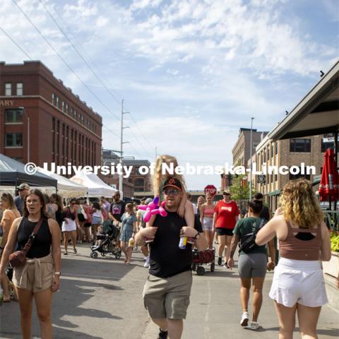 Farmers Market in the Haymarket, Lincoln, Nebraska. August 6, 2022. Photo by Blaney Dreifurst for University Communication.