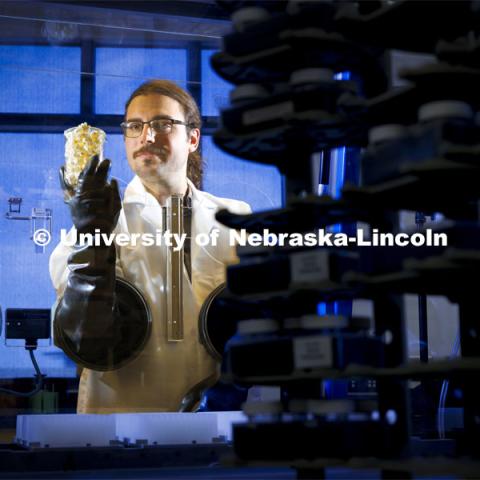 Nate Korth, a doctoral student with UNL’s Department of Food Science and co-investigator in the research project, is researching a variety of popcorn that when digested, a microbiome responds by greatly increasing its production of butyrate, a “short-chain” fatty acid that boosts human health in major ways. September 2, 2022. Photo by Craig Chandler / University Communication.