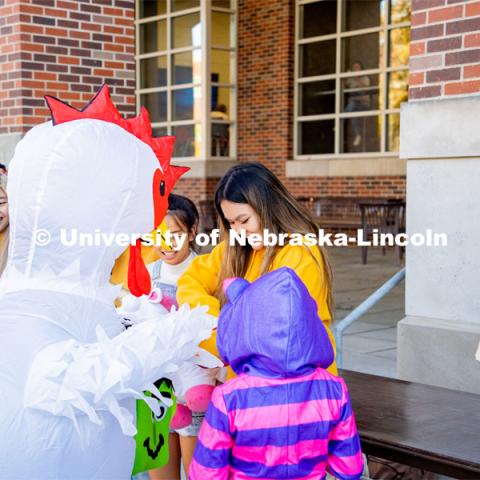 The university hosted a public Trick-or-Treat event in the Nebraska Union and at the chapter houses on Greek row. Greek Street Trick or Treat. October 28, 2022. Photo by Jonah Tran / University Communication.