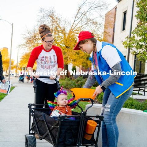 The university hosted a public Trick-or-Treat event in the Nebraska Union and at the chapter houses on Greek row. Greek Street Trick or Treat. October 28, 2022. Photo by Jonah Tran / University Communication.