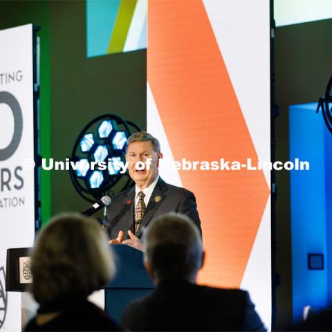 NU President Ted Carter talks with attendees at the Nebraska Innovation Campus celebration. November 10, 2022. Photo by Craig Chandler / University Communication.