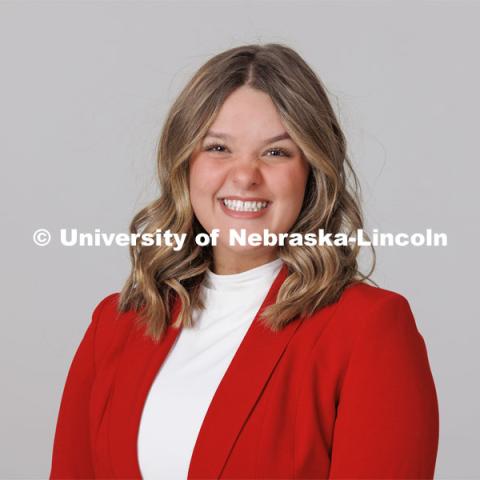 Studio portrait of Myah Anderson, ASEM New Student Enrollment Orientation Leaders. December 5, 2022. Photo by Craig Chandler / University Communication.