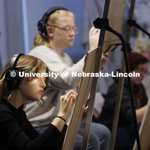 Natalie Allrich, a freshman from Papillion, Nebraska, works on her drawing. Students in Casey Beck’s Drawing 101 class in Richards Hall. November 29, 2023. Photo by Craig Chandler / University Communication and Marketing.