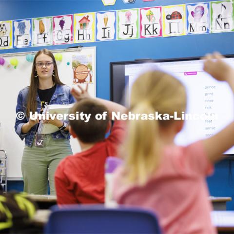 Hannah Cooper student teaches first graders in Thayer Central Elementary School in Hebron, Nebraska. April 11, 2024. Photo by Craig Chandler / University Communication and Marketing.